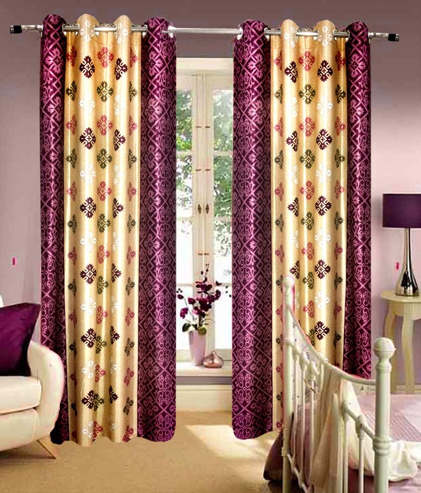 54% OFF on Homefab India Polyester Lavender Damask Eyelet Curtain