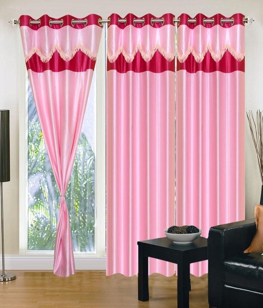 66% OFF on HomeZaara Polyester Multicolor Abstract Eyelet Curtain