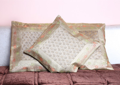 33% OFF on Chilee Life Floral Cushions, Pillows Cover