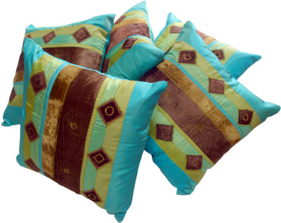 40% OFF on Marudhara Checkered Cushions Cover