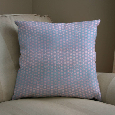 72% OFF on AMY Polka Cushions Cover 72% OFF on AMY Polka Cushions Cover