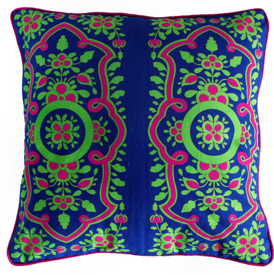 8% OFF on Fatfatiya Floral Cushions Cover