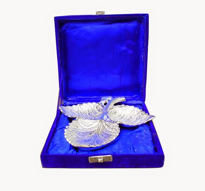 53% OFF on Being Nawab Brass Decorative Platter Silver, Pack of 2