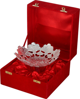 60% OFF on Rajrang Decorative Platter Brass Decorative Platter Silver, Pack of 2 60% OFF on Rajrang Decorative Platter Brass Decorative Platter Silver, Pack of 2