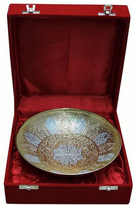 33% OFF on Royal Touch Brass Decorative Platter Silver, Gold 33% OFF on Royal Touch Brass Decorative Platter Silver, Gold