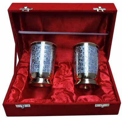 33% OFF on Royal Touch Brass Decorative Platter Silver, Gold, Pack of 2 33% OFF on Royal Touch Brass Decorative Platter Silver, Gold, Pack of 2