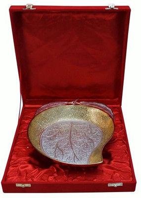 33% OFF on Royal Touch Brass Decorative Platter Silver, Gold 33% OFF on Royal Touch Brass Decorative Platter Silver, Gold