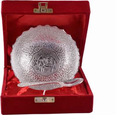 66% OFF on Soundarya Silver Plated Decorative Platter Silver, Pack of 2 66% OFF on Soundarya Silver Plated Decorative Platter Silver, Pack of 2