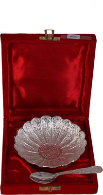 46% OFF on RajLaxmi Brass Decorative Platter Silver, Pack of 2