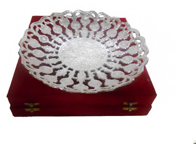 45% OFF on Handicraftscart Akbari-Square Brass Decorative Platter Silver