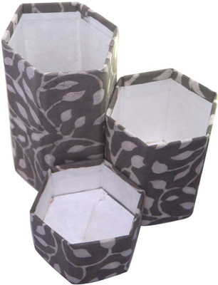 57% OFF on R S Jewels Cases 3 Compartments Paper Pen Holder 57% OFF on R S Jewels Cases 3 Compartments Paper Pen Holder