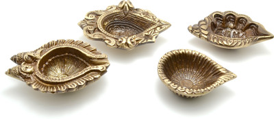 41% OFF on Handecor Auspicious Set of 4 Brass Table Diya Set