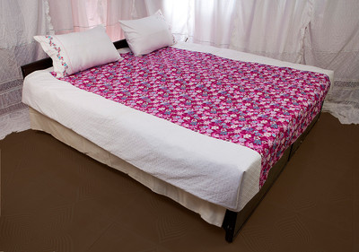 39% OFF on Tangia King Cotton Duvet Cover