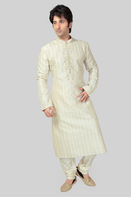 20% OFF on Fashion Curries Men's Kurta and Churidar Set 20% OFF on Fashion Curries Men's Kurta and Churidar Set