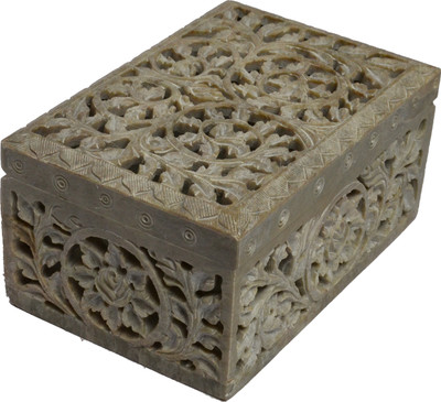 37% OFF on Artist Haat Hand Crafted Natural Jewellery Vanity Case Beige