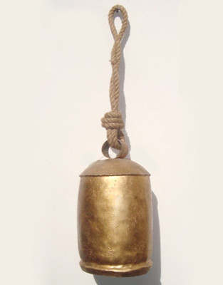 33% OFF on Pindia Iron Cow Bell