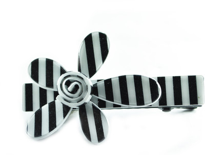 Twisted Cyrilla Hair Clip Twisted Cyrilla Hair Clip