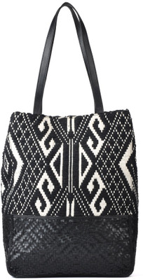 50% OFF on Goguava Jacquard Shoulder Bag Black 50% OFF on Goguava Jacquard Shoulder Bag Black