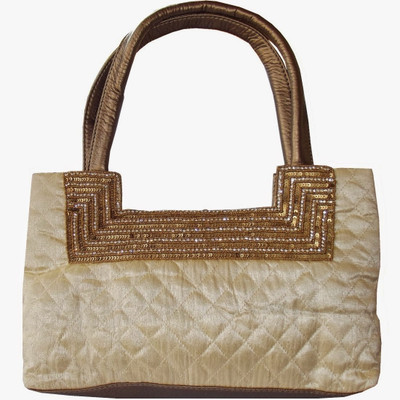 55% OFF on Moksh NX227CR425 Hand-held Bag Cream 55% OFF on Moksh NX227CR425 Hand-held Bag Cream