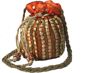 77% OFF on Borse I1 Pouch Potli Orange, Golden 77% OFF on Borse I1 Pouch Potli Orange, Golden