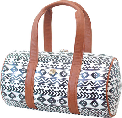 40% OFF on Nyk N247 Shoulder Bag White