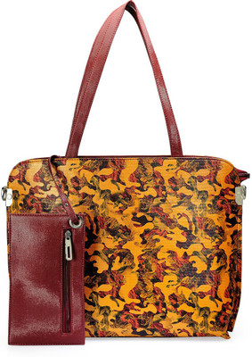 55% OFF on Aqa Og25 Shoulder Bag Orange, Gold 55% OFF on Aqa Og25 Shoulder Bag Orange, Gold