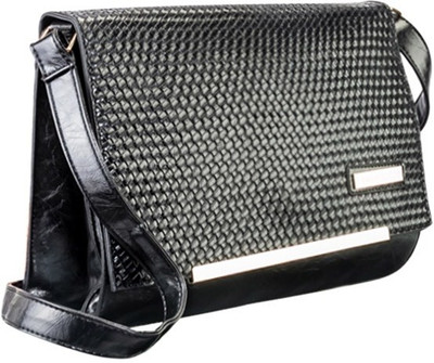 29% OFF on Lino Perros LWHB01522 Hand Bag Black