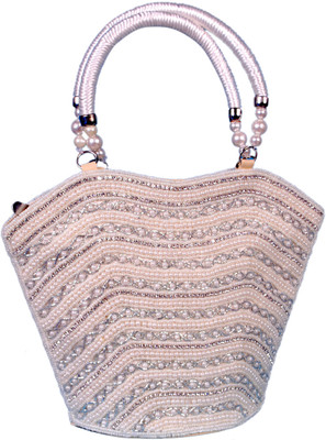 66% OFF on La Polo LP00010 Hand-held Bag Silver-01