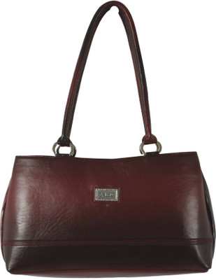 55% OFF on Hysty Hand-Held Bag 55% OFF on Hysty Hand-Held Bag