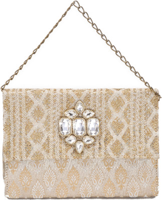 36% OFF on Stylocus Handcarry Hand-held Bag Gold 36% OFF on Stylocus Handcarry Hand-held Bag Gold