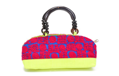42% OFF on Stylocus Rabari Work Hand-held Bag Green 42% OFF on Stylocus Rabari Work Hand-held Bag Green
