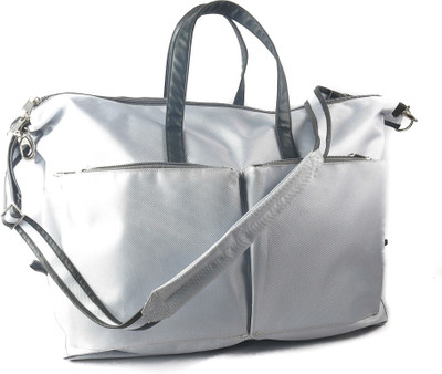 5% OFF on Harp Dallas Dune Weekender Hand-held Bag Silver 5% OFF on Harp Dallas Dune Weekender Hand-held Bag Silver