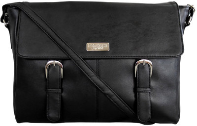 50% OFF on Toteteca Bag Works Monochromic Messenger Bag Black 50% OFF on Toteteca Bag Works Monochromic Messenger Bag Black