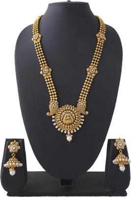 61% OFF on Aaina Necklace Fashion Copper Jewel Set White