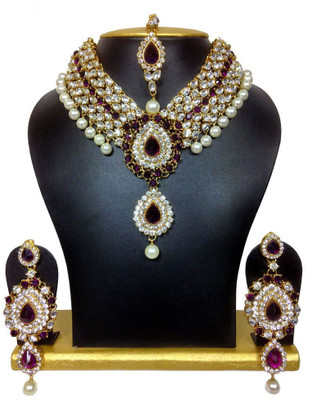 82% OFF on Sewad Wedding Necklace Alloy Jewel Set White, Pink 82% OFF on Sewad Wedding Necklace Alloy Jewel Set White, Pink