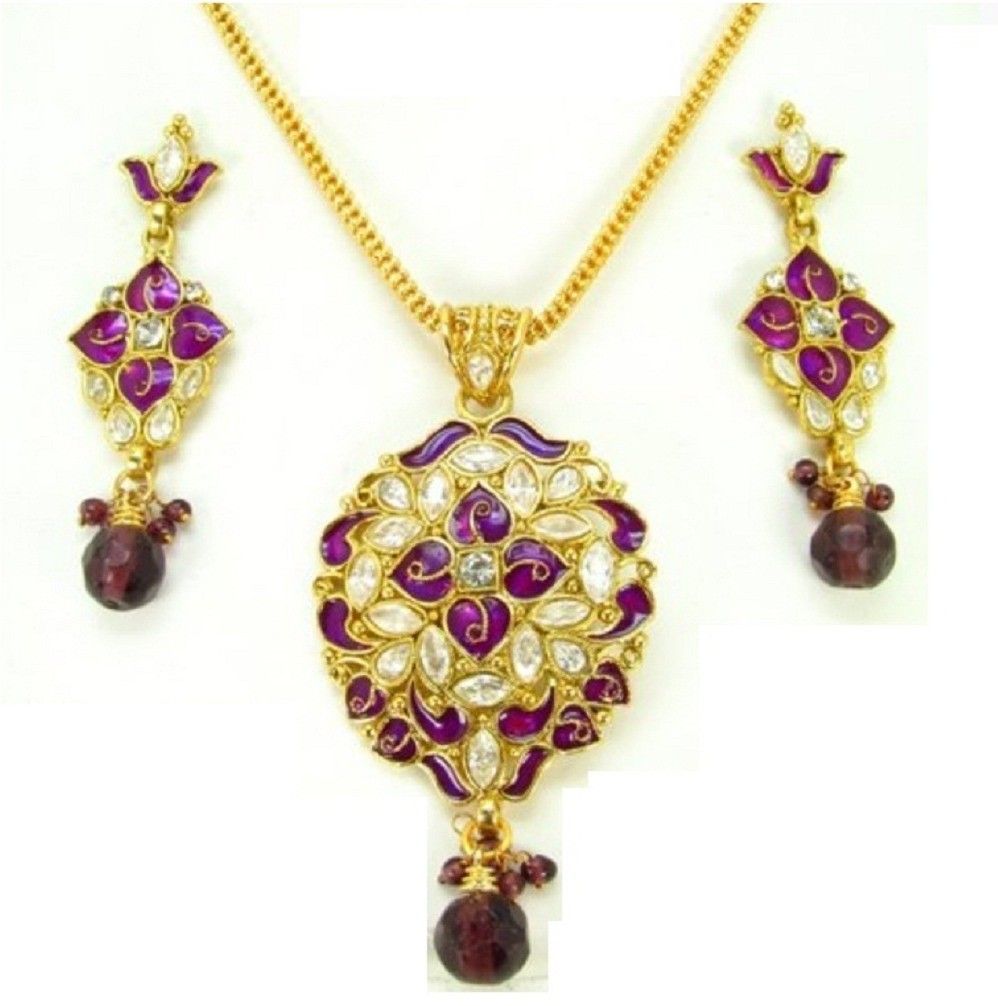 Crystal Collections Price list in India. Buy Crystal Collections Online