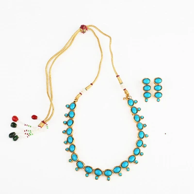 40% OFF on Sriyas Creations Copper Jewel Set Gold, Blue 40% OFF on Sriyas Creations Copper Jewel Set Gold, Blue