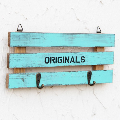 2% OFF on Gifts By Meeta Originals Wall Hooks Wooden Key Holder