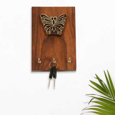 42% OFF on ExclusiveLane Sheesham Butterfly Block Wooden Key Holder 42% OFF on ExclusiveLane Sheesham Butterfly Block Wooden Key Holder