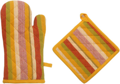 45% OFF on Cotonex Yellow, Red Cotton Kitchen Linen Set 45% OFF on Cotonex Yellow, Red Cotton Kitchen Linen Set