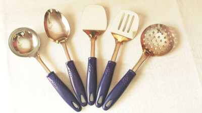 Cielo Dotted Stainless Steel Ladle Purple, Pack of 5