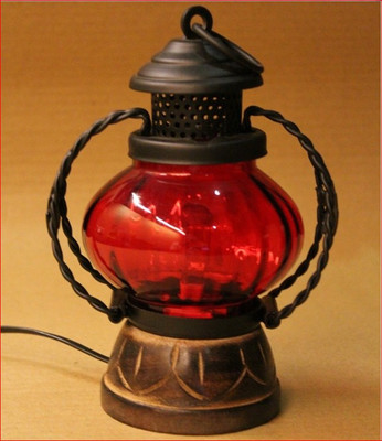 39% OFF on Pindia Red Iron, Wooden, Glass Lantern 39% OFF on Pindia Red Iron, Wooden, Glass Lantern
