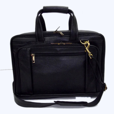 8% OFF on PE 17 17 x 11 Expandable Laptop bag Black-01 8% OFF on PE 17 17 x 11 Expandable Laptop bag Black-01