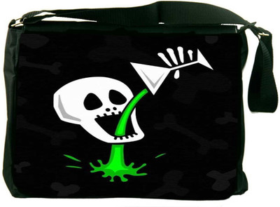 46% OFF on Snoogg 15 inch Laptop Messenger Bag Multicolor