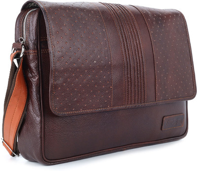 20% OFF on Tortoise Laptop Messenger Bag Dark Brown 20% OFF on Tortoise Laptop Messenger Bag Dark Brown