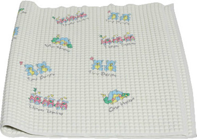 3% OFF on Pigeon Natural Rubber Changing Mat Nappy Changing Sheet (with Graphic)