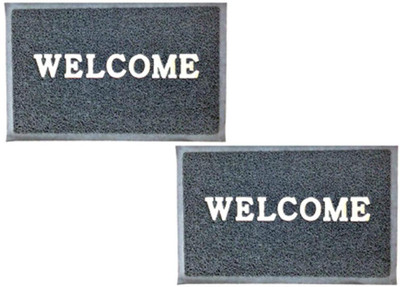 4% OFF on ExpressionsHome Generic Medium Door Mat 4% OFF on ExpressionsHome Generic Medium Door Mat