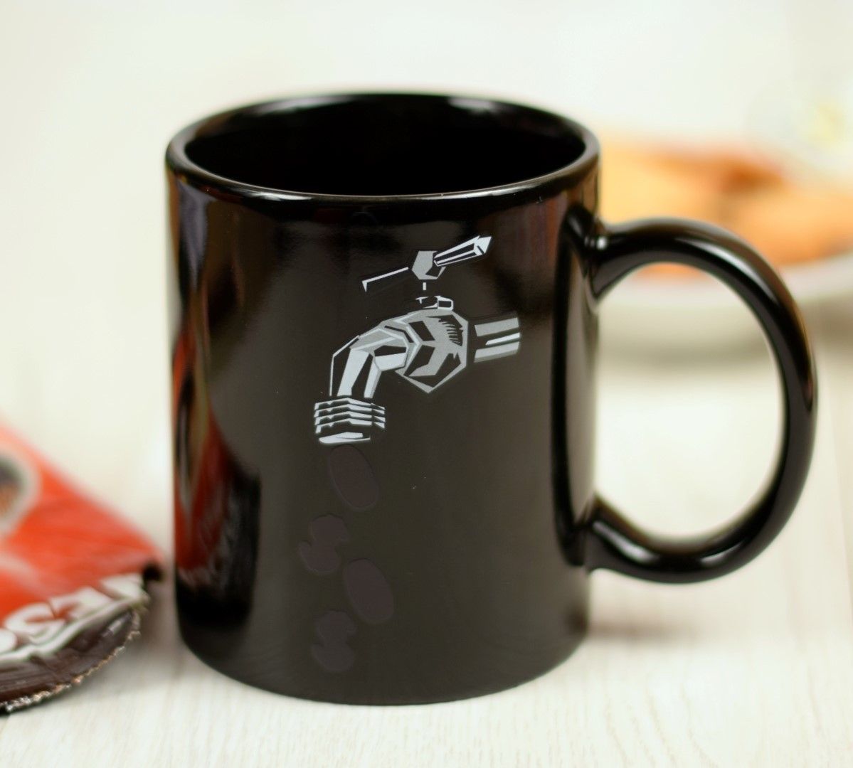 70% OFF on Enfin Homes Black Magical Tap Bone China Mug 0.4 l