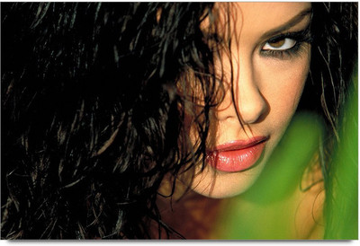 75% OFF on Rometic Girl Paper Print