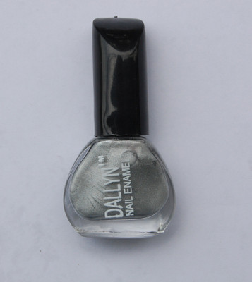 40% OFF on Dallyn Nail Polish 6 ml Silver Shine 40% OFF on Dallyn Nail Polish 6 ml Silver Shine